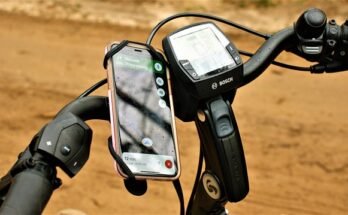 REVOO B12 Electric Bike – A Smart and Practical Ride for Everyday Life