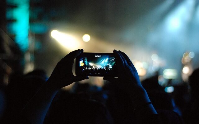 The Growing Importance of Invisible Technology in Phones