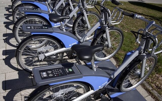 REVOO C32 Electric Bike – Power, Performance, and Smart Urban Travel